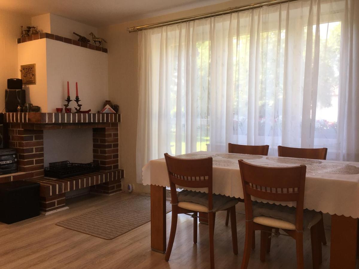 Domek Letni Na Wakacje W Rumi Rumia Exteriér fotografie